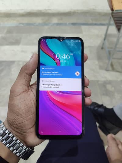 Infinix Hot 8
