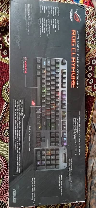 Mechanical keyboard rog claymore