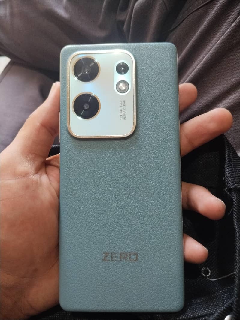 Infinix Zero 30 1