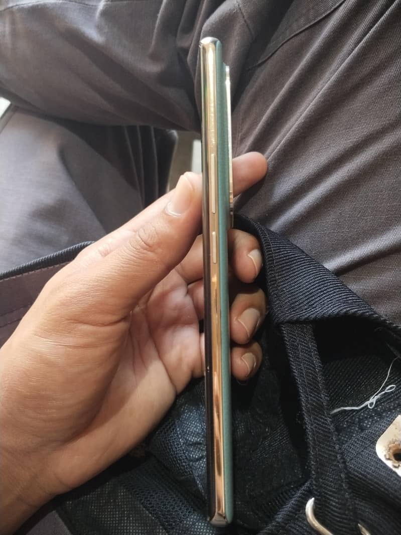 Infinix Zero 30 3