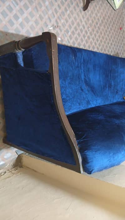 wood sofa 3 seeter