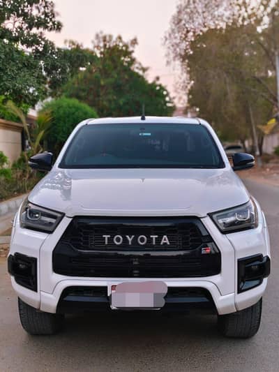 Hilux Revo GR-S 2025 Top Of The Line