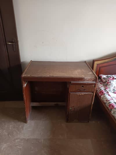 Office/Study/Work Table