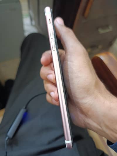 IIphone 6S plus pta approved 03133935795