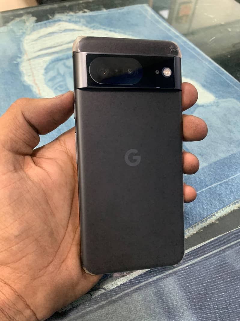 Google Pixel 8 0