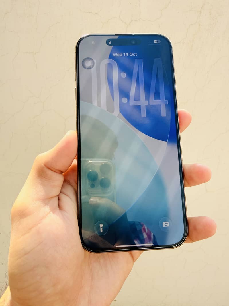 Apple iPhone 16 Pro Max 5