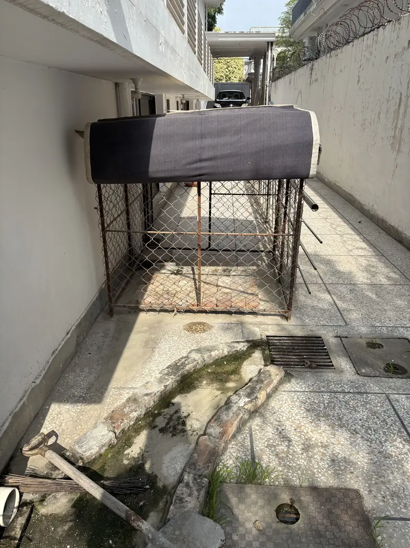 Dog Kennel for Sale — photo 2