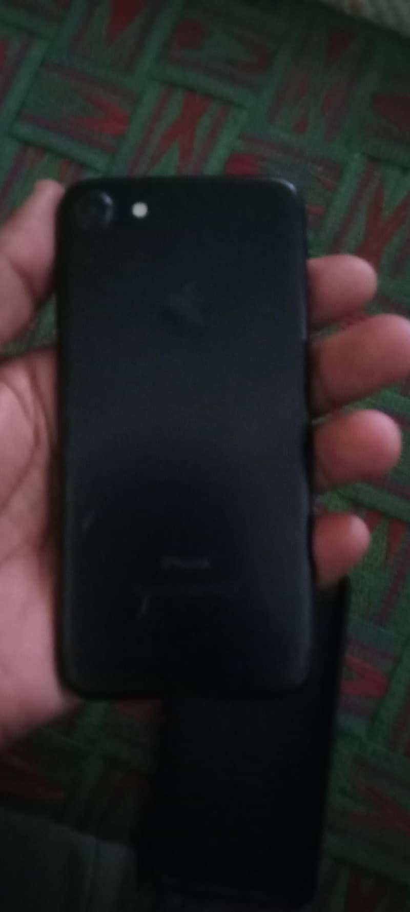 Apple iPhone 7 3