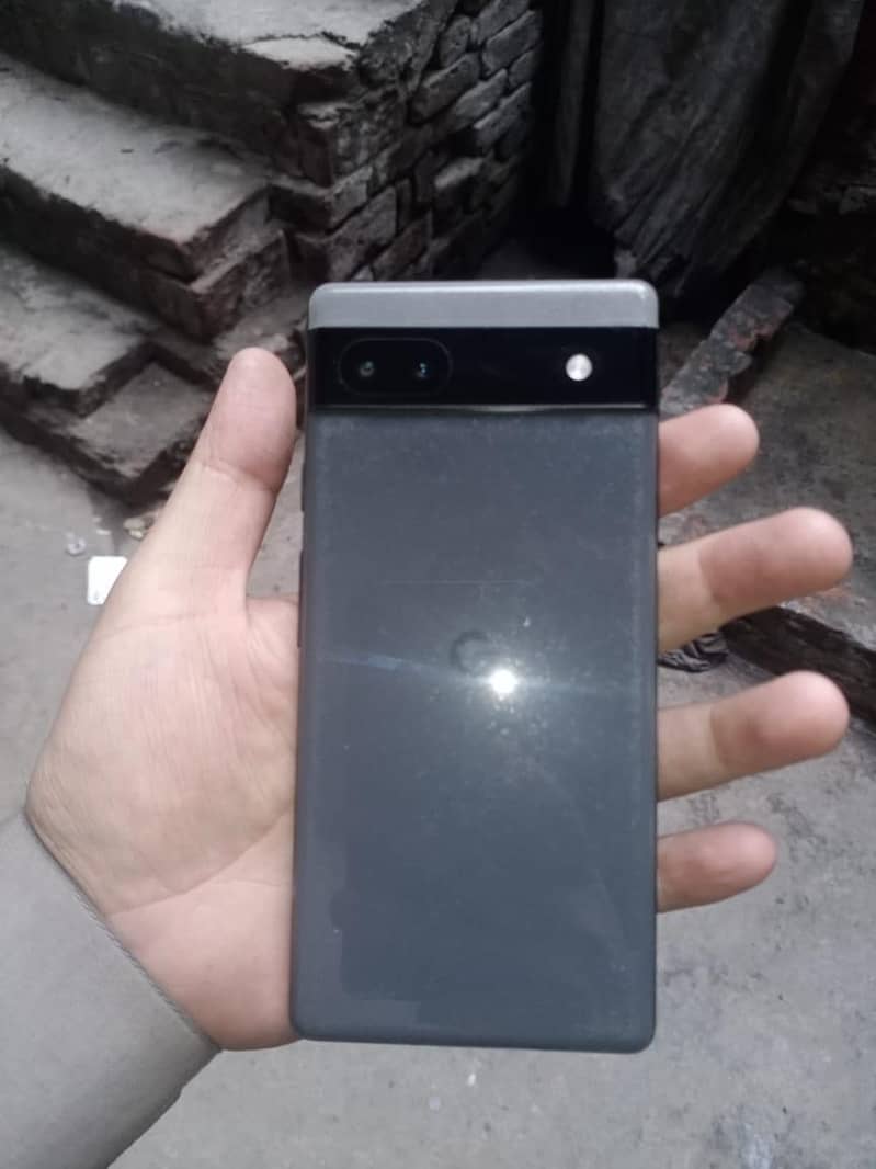 Google Pixel 6a 1