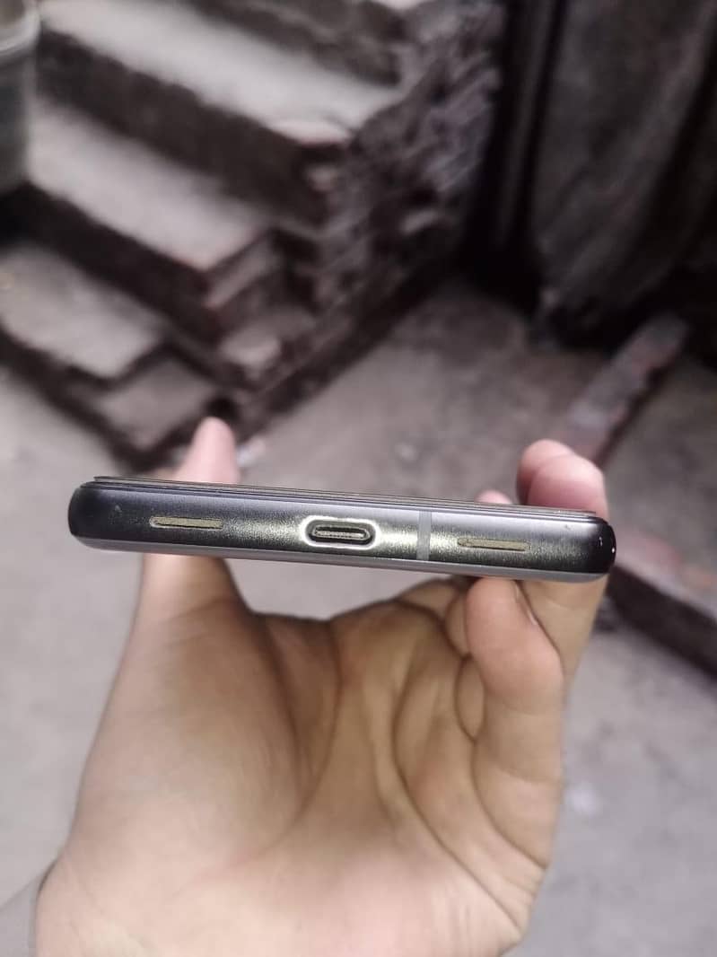 Google Pixel 6a 3