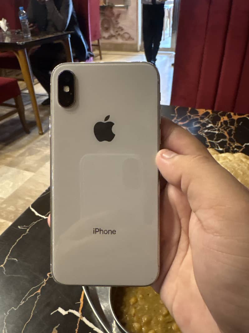 Apple iPhone X 1