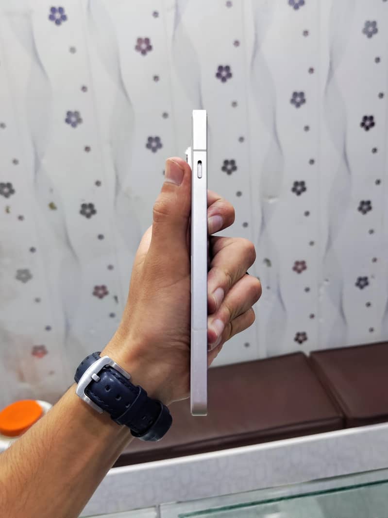 One Plus 13R 3