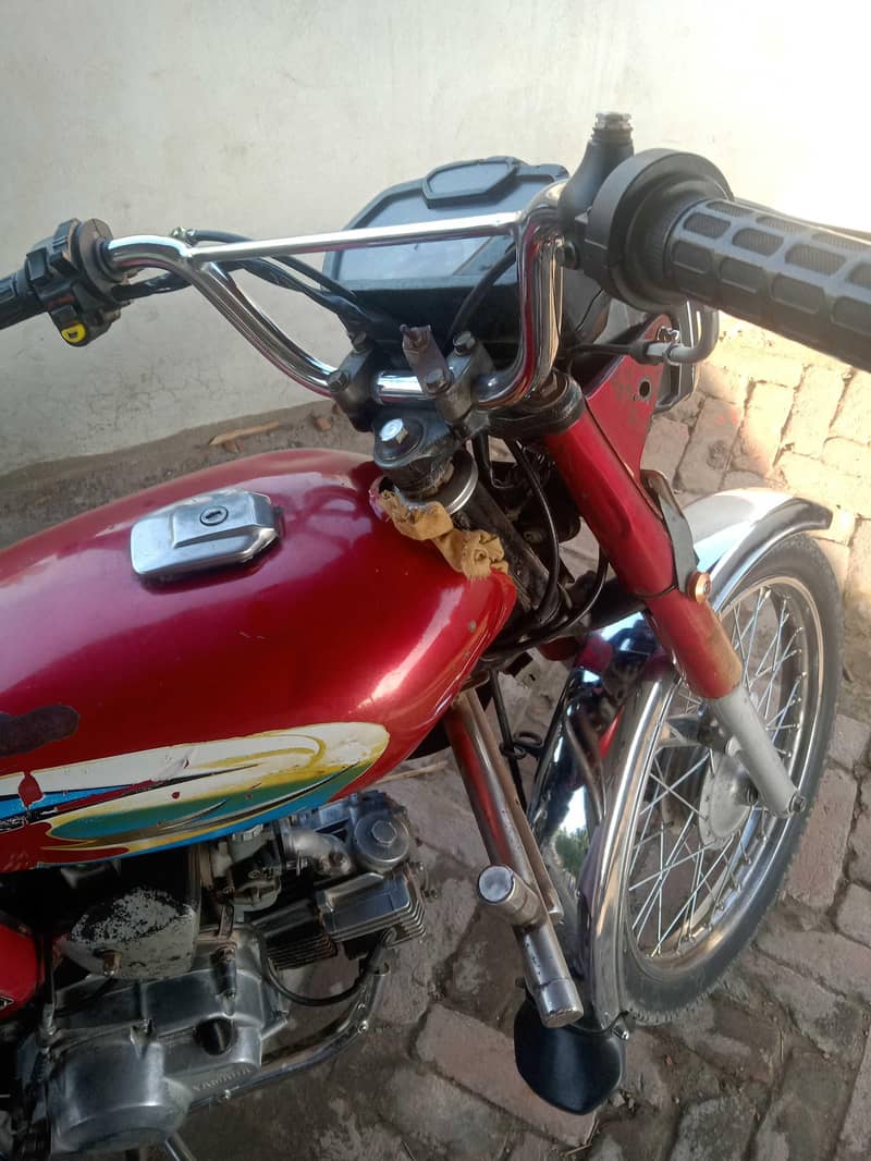 Yahama 100 4 stroke 2
