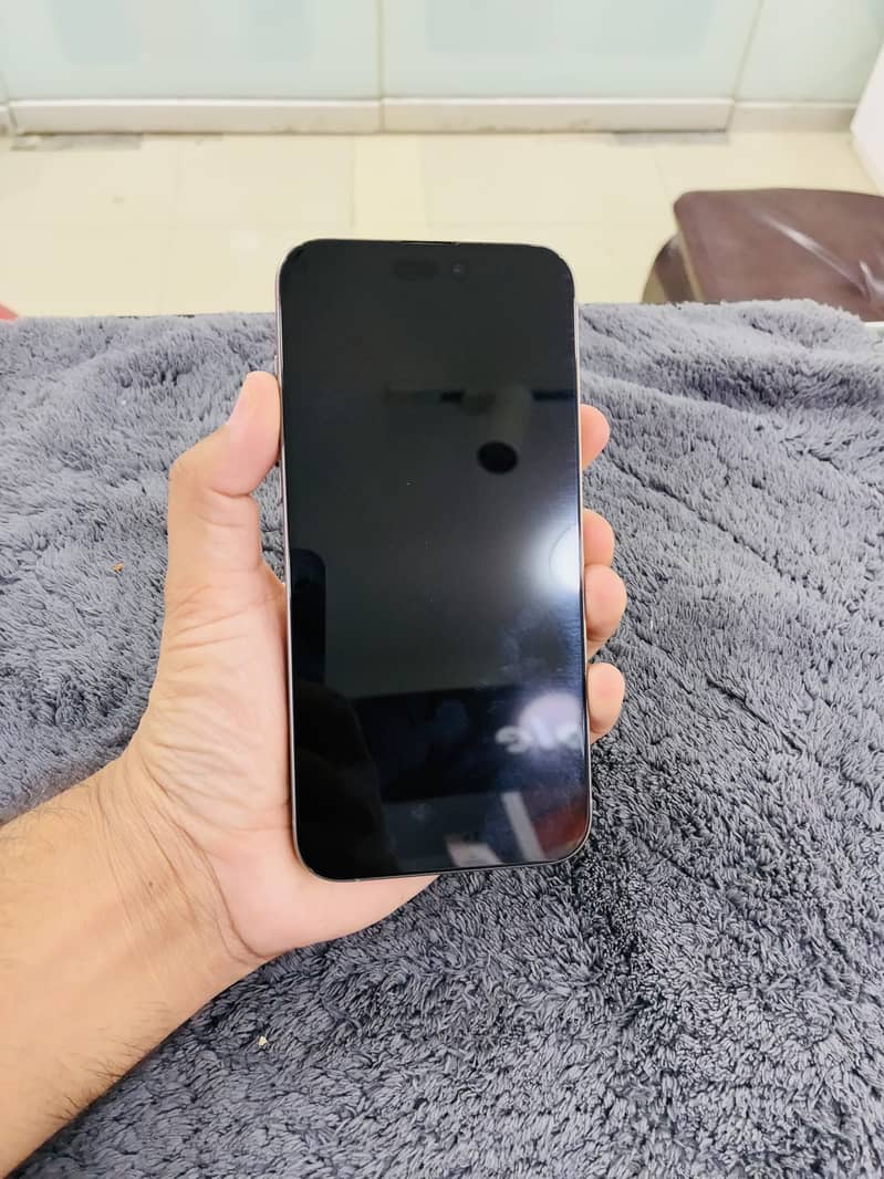 Apple iPhone 15 Pro Max 5