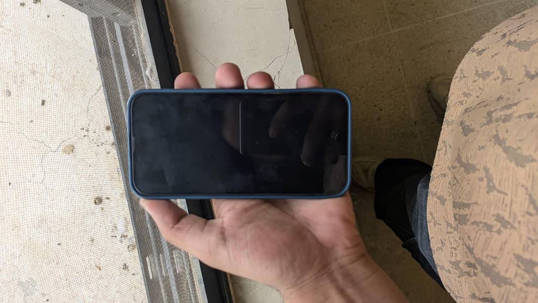 Apple iPhone 13 1