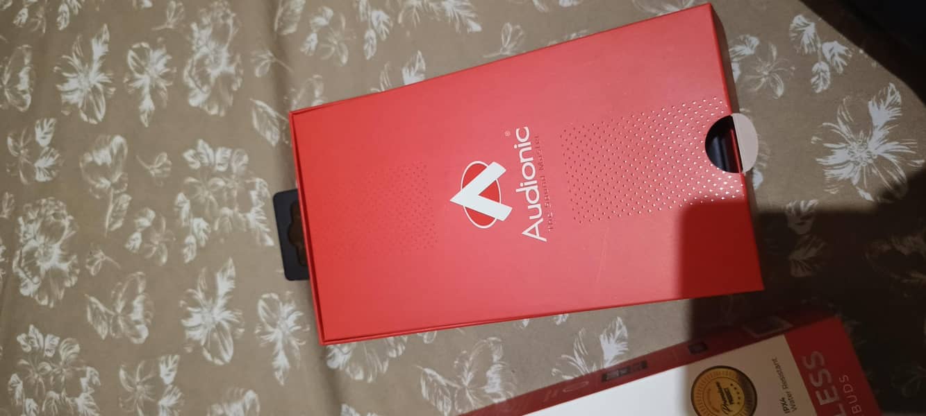 Audionic 595 model earbuds 2