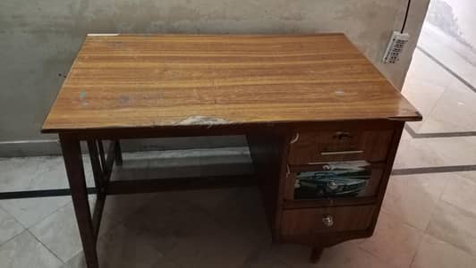 OFFICE TABLE