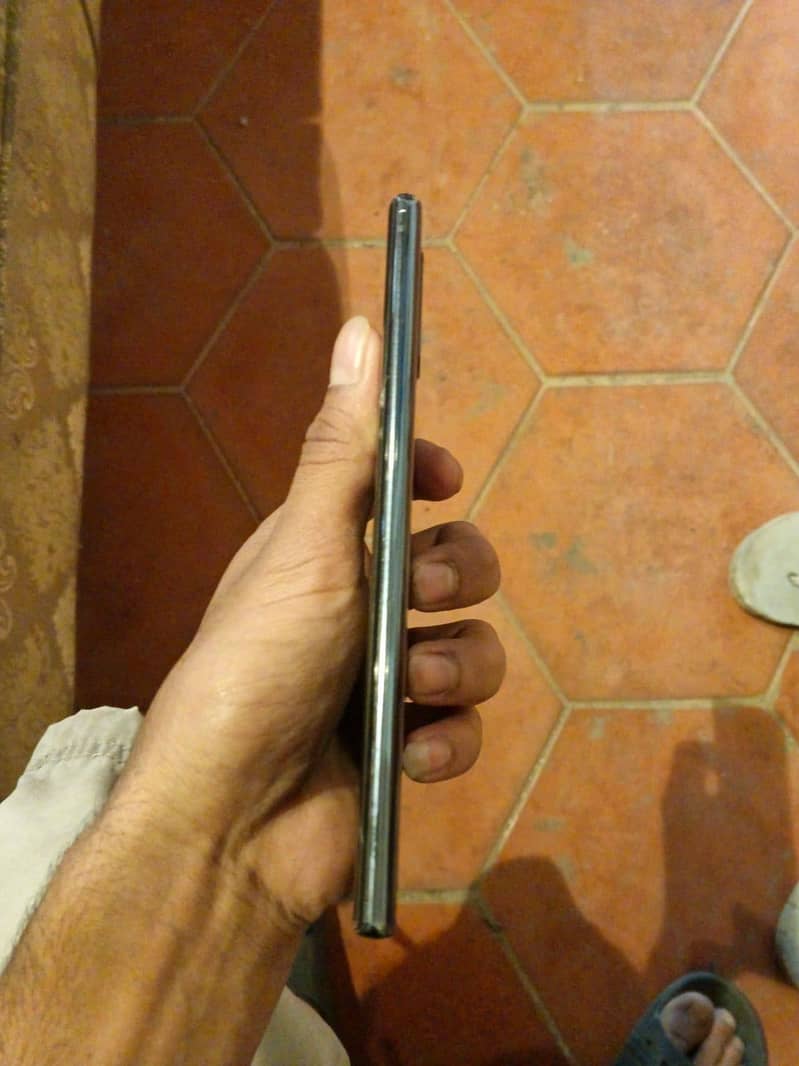 Samsung Mobile Note 10 Plus 1