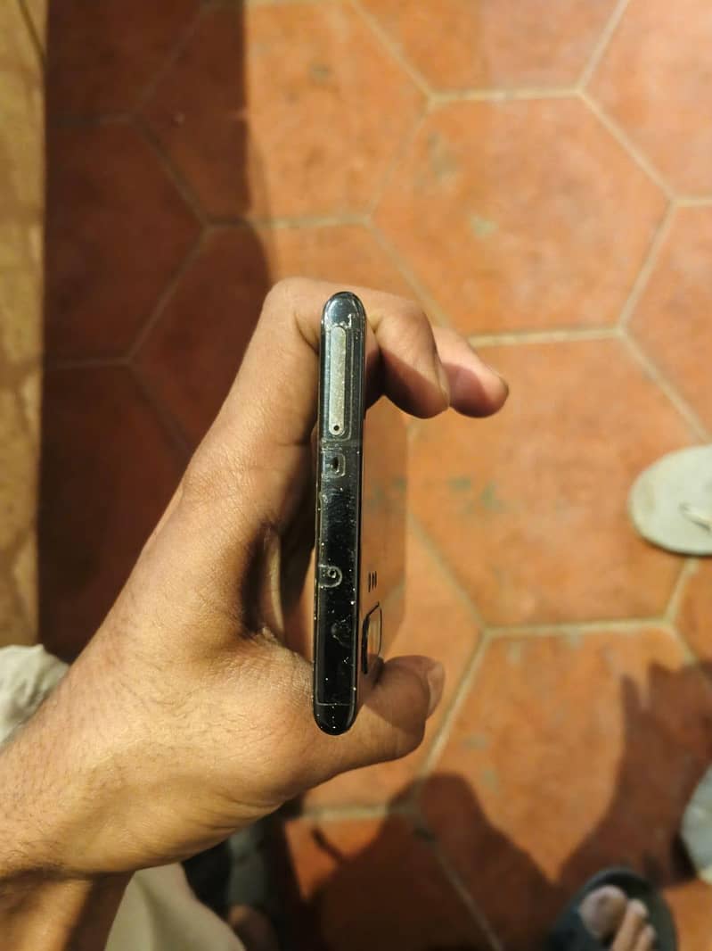 Samsung Mobile Note 10 Plus 3