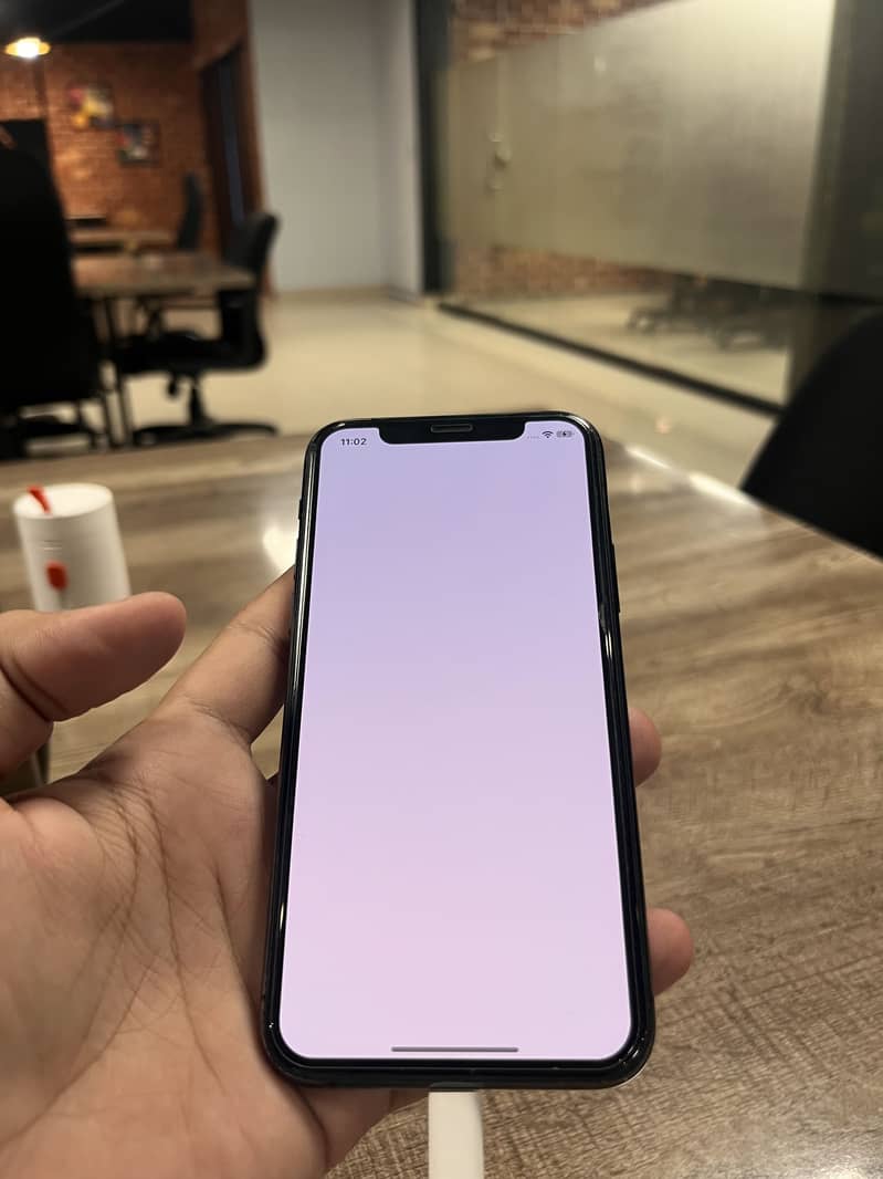 Apple iPhone 11 Pro 2
