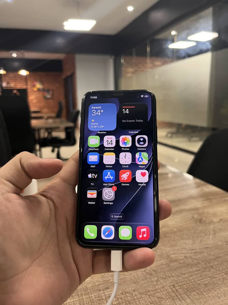 Apple iPhone 11 Pro 7