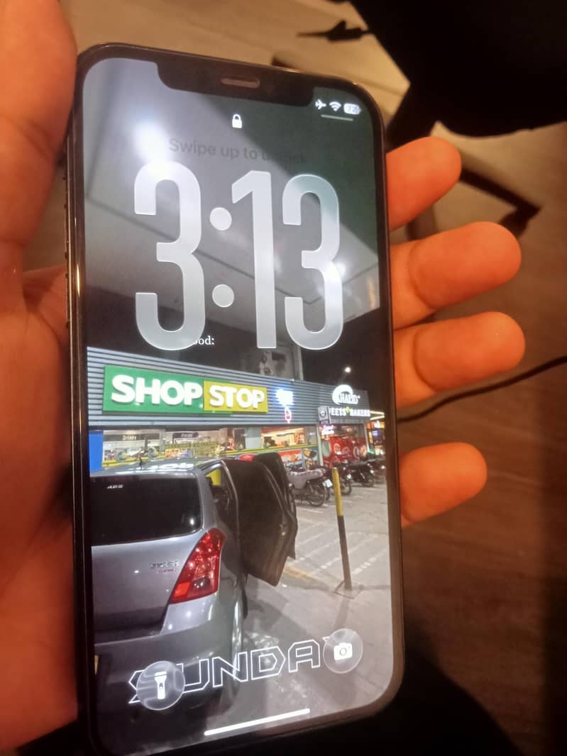 Apple iPhone 12 5