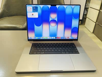 Apple MacBook Pro 16" (2021) — M1 Pro | 32GB RAM | 512GB SSD