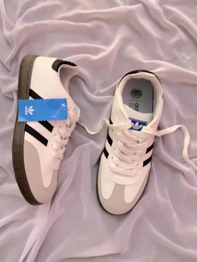 Brand new adidas sambas with box. Unisex size 43 uk.