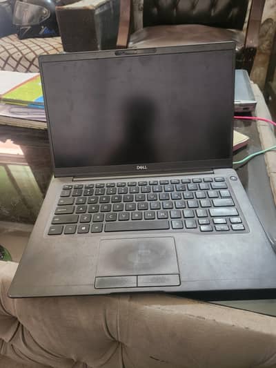 Dell Latitude 7400