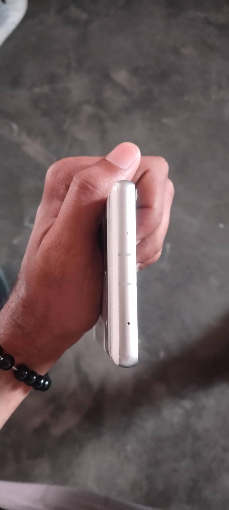 Google Pixel 7a 5