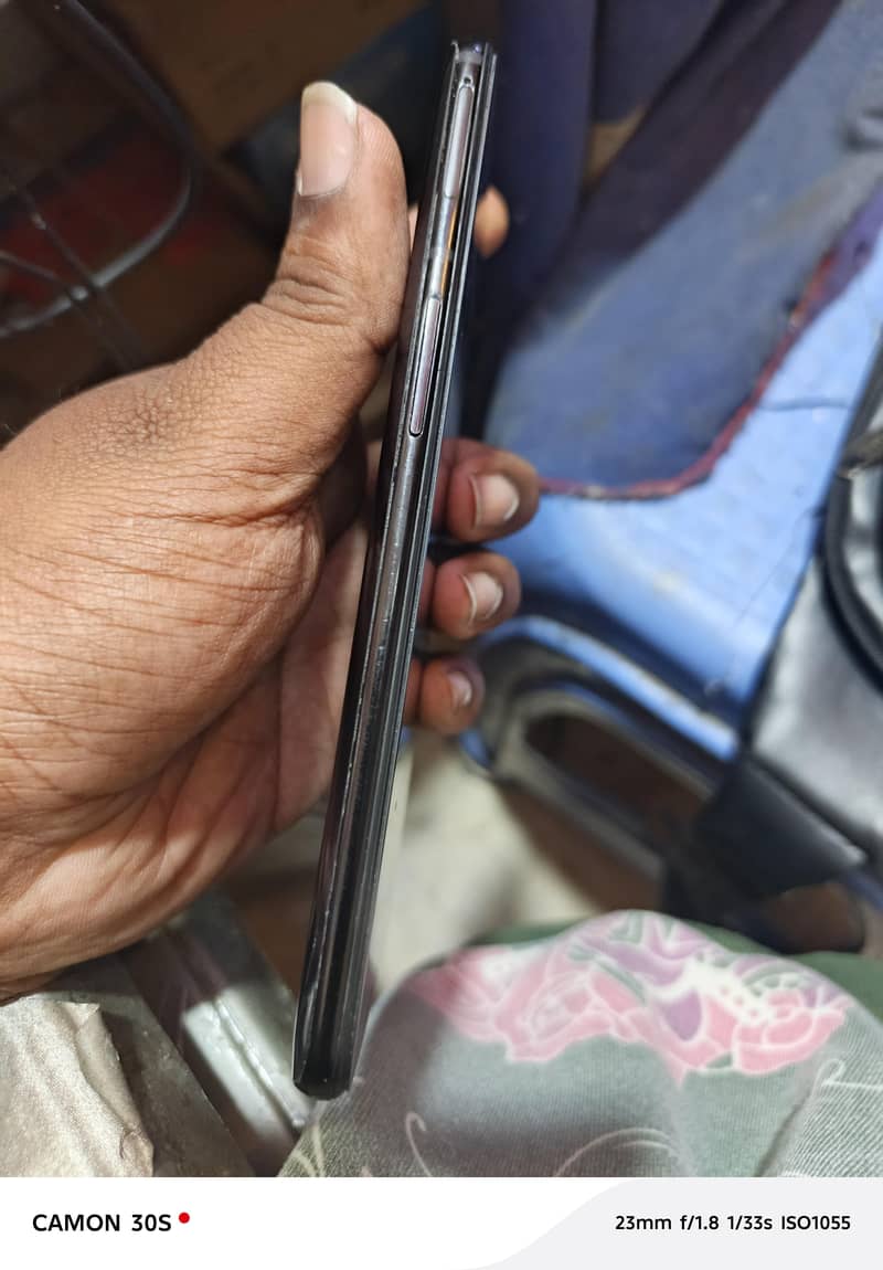 One Plus 6T 4