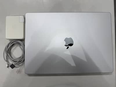 Apple MacBook Pro M2 Max | 32GB RAM | 4TB SSD | 95% Battery