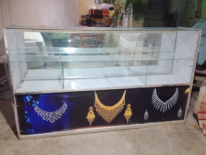 showcase 2