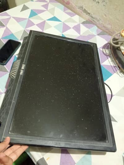 LCD TV