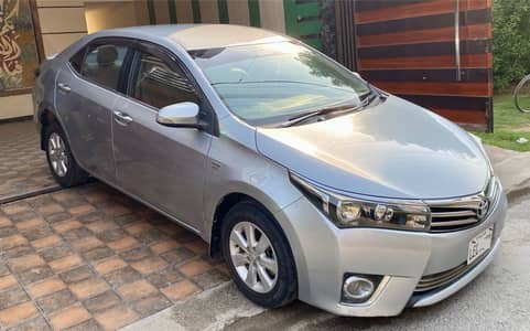 Toyota Corolla Altis 2015