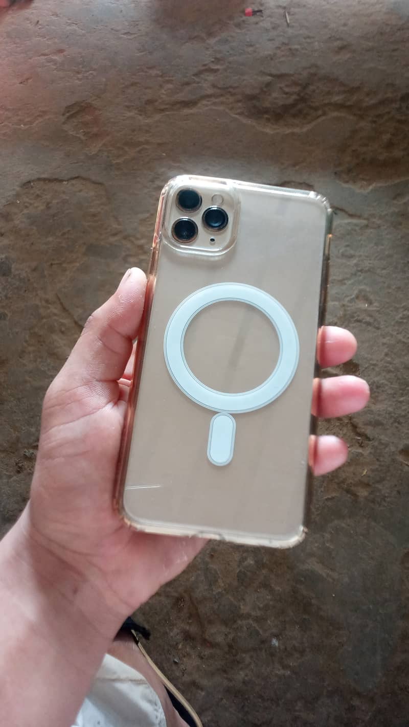 Apple iPhone 11 Pro Max 1