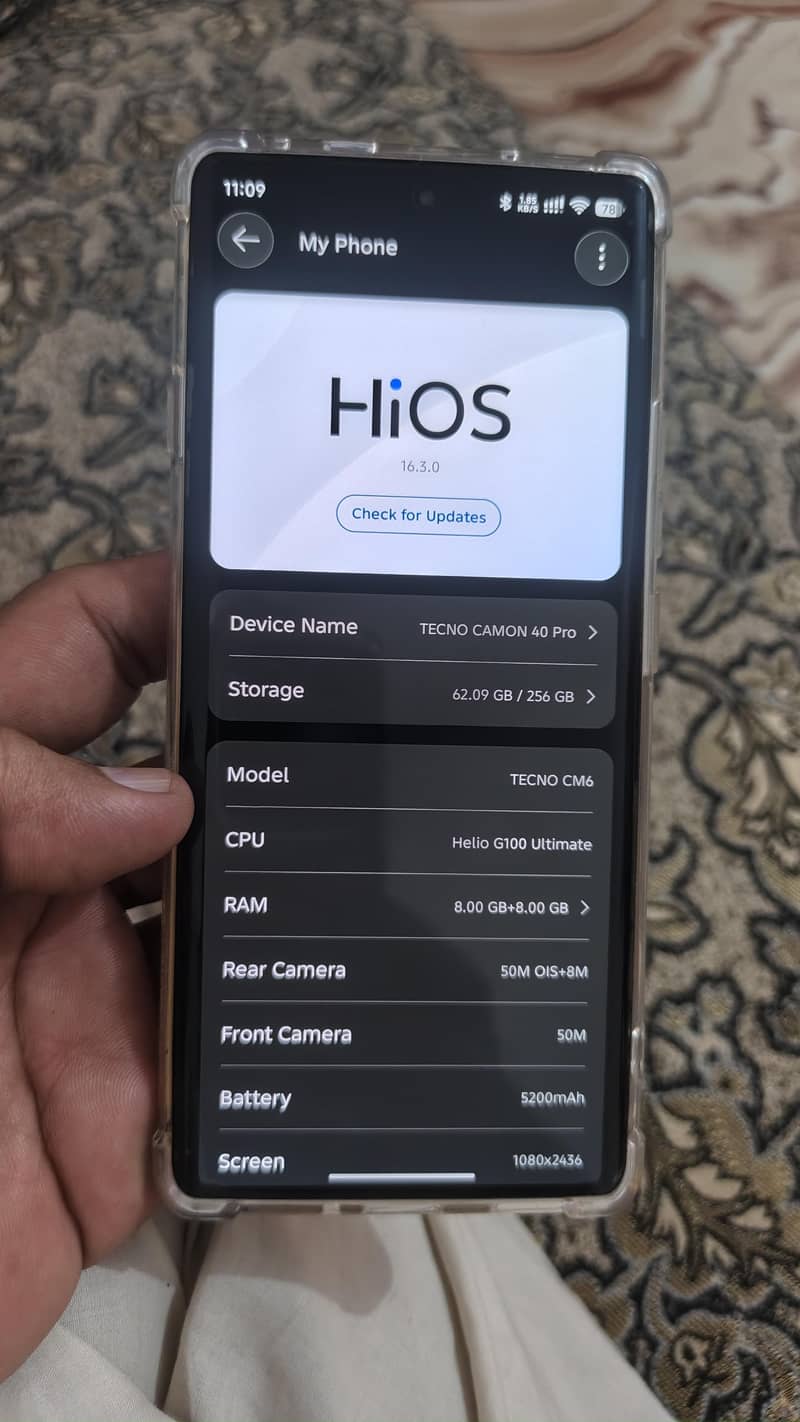 Tecno CAMON 40 Pro 1