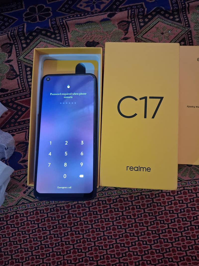 Realme C17 0