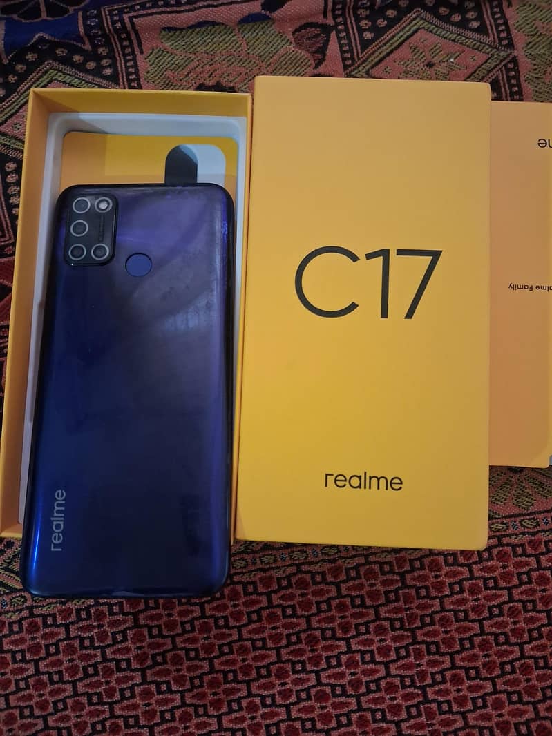 Realme C17 1