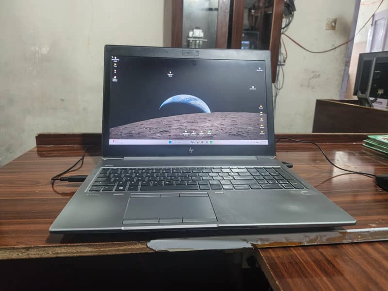 ZBook G5 0