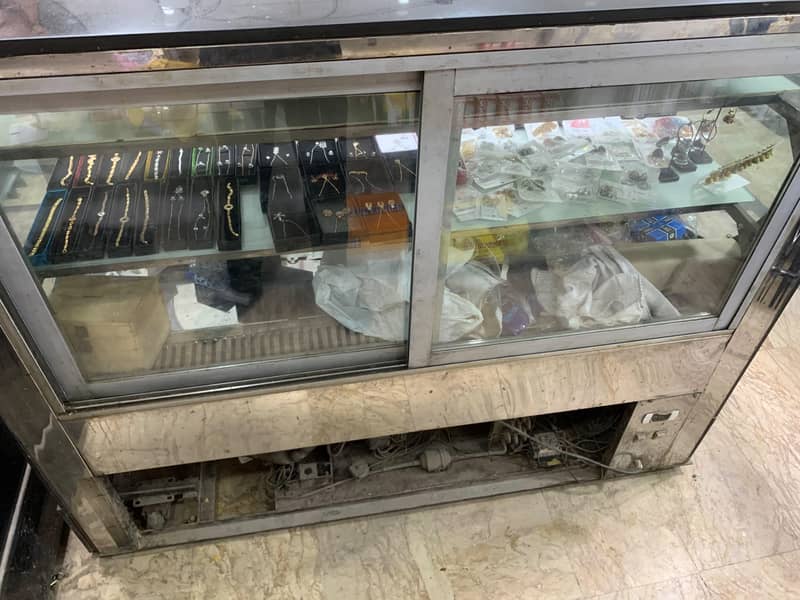 food counters 7