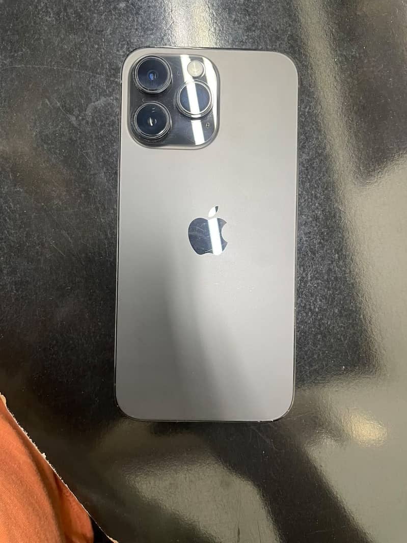 Apple iPhone 14 Pro Max 6