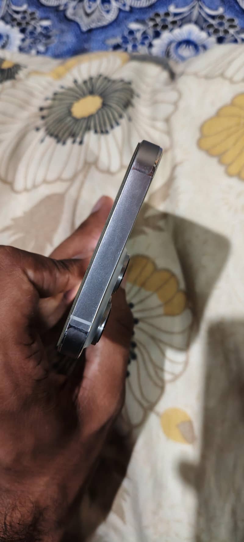 Apple iPhone 14 Pro Max 1