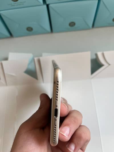 Apple iPhone 7 Plus