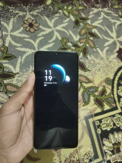 All ok ha 10 by 10 new mobile ha 10 month warranty bhi hai