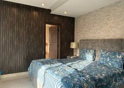 1 bedroom apartment available par day Empire Heights 2 phase 6