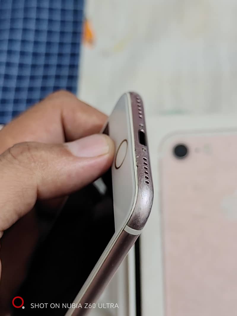 Apple iPhone 7 8