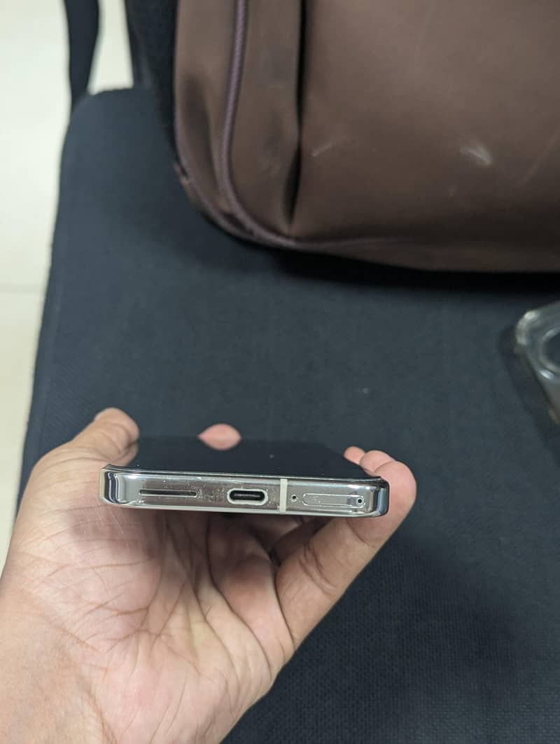 Google Pixel 9 Pro 0