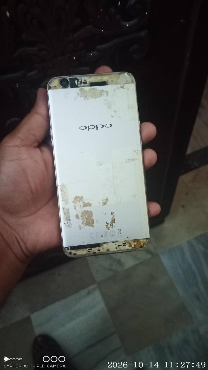 OPPO A5 1