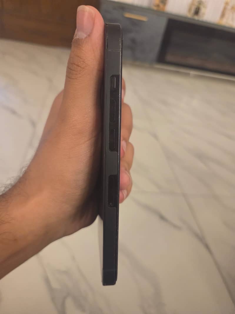 Apple iPhone 14 Pro 1